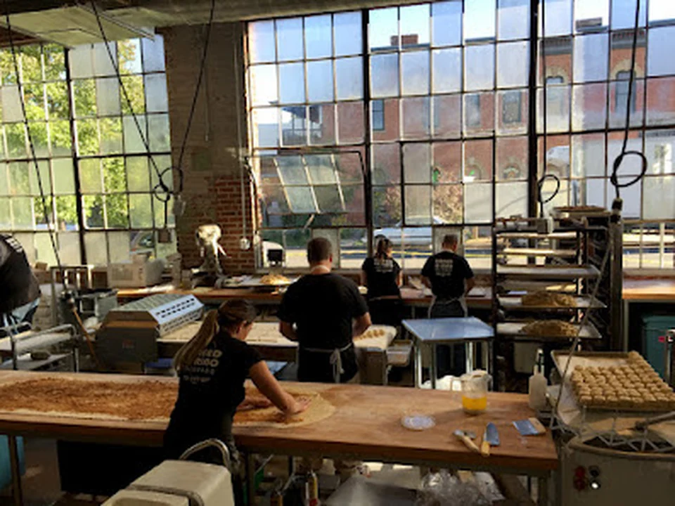 Izzio Bakery Central Market, Denver