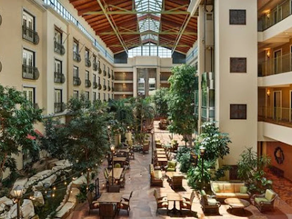 Woolley’s Classic Suites, Denver