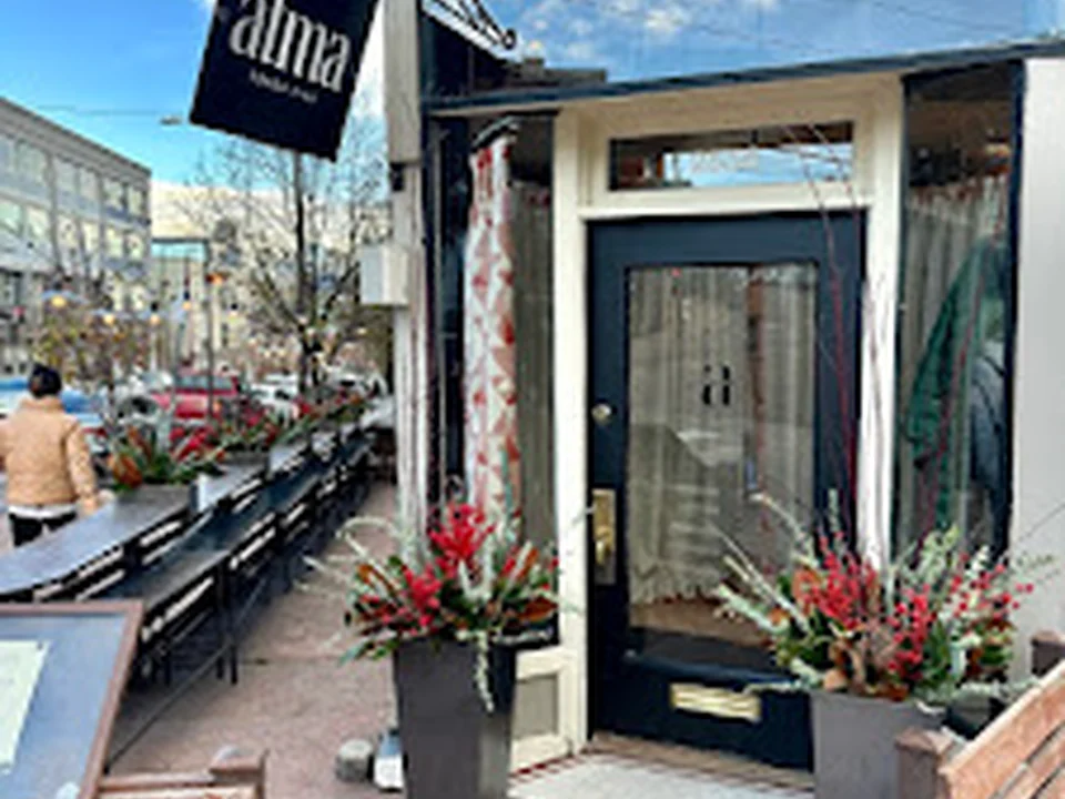 Alma Fonda Fina, Denver
