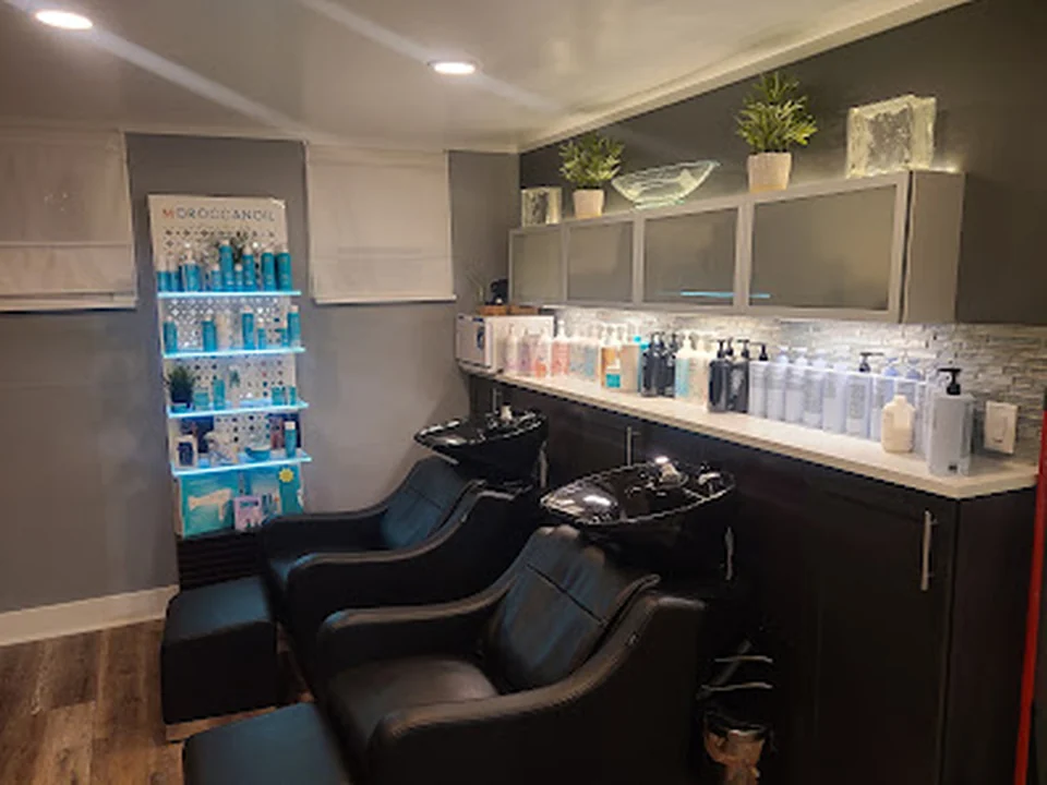 Salon Bodhi, Denver