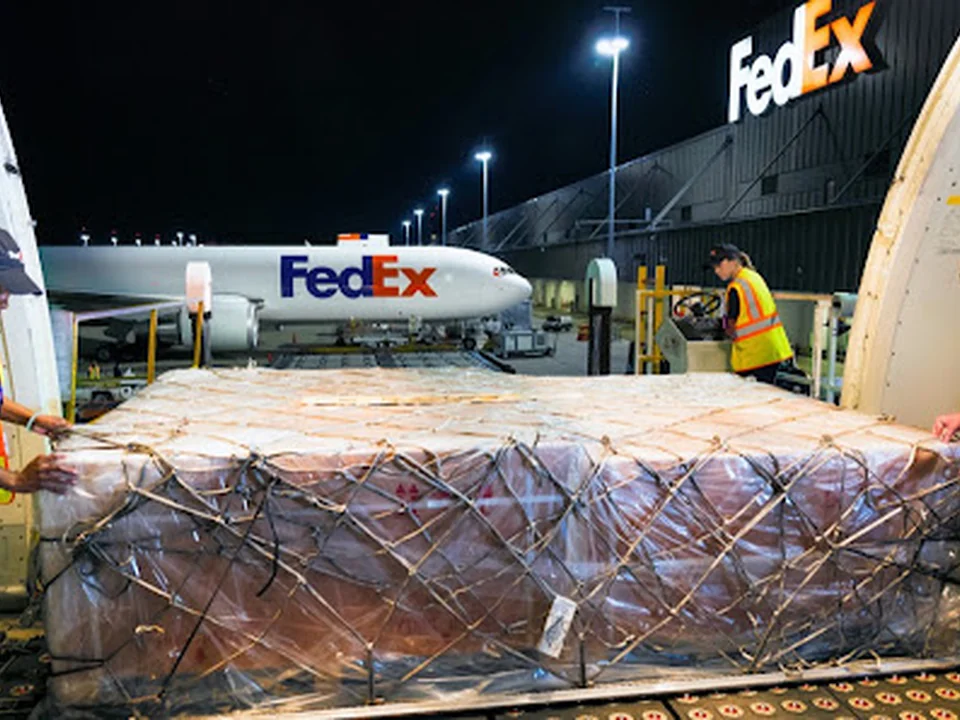 FedEx Ship Center, Denver