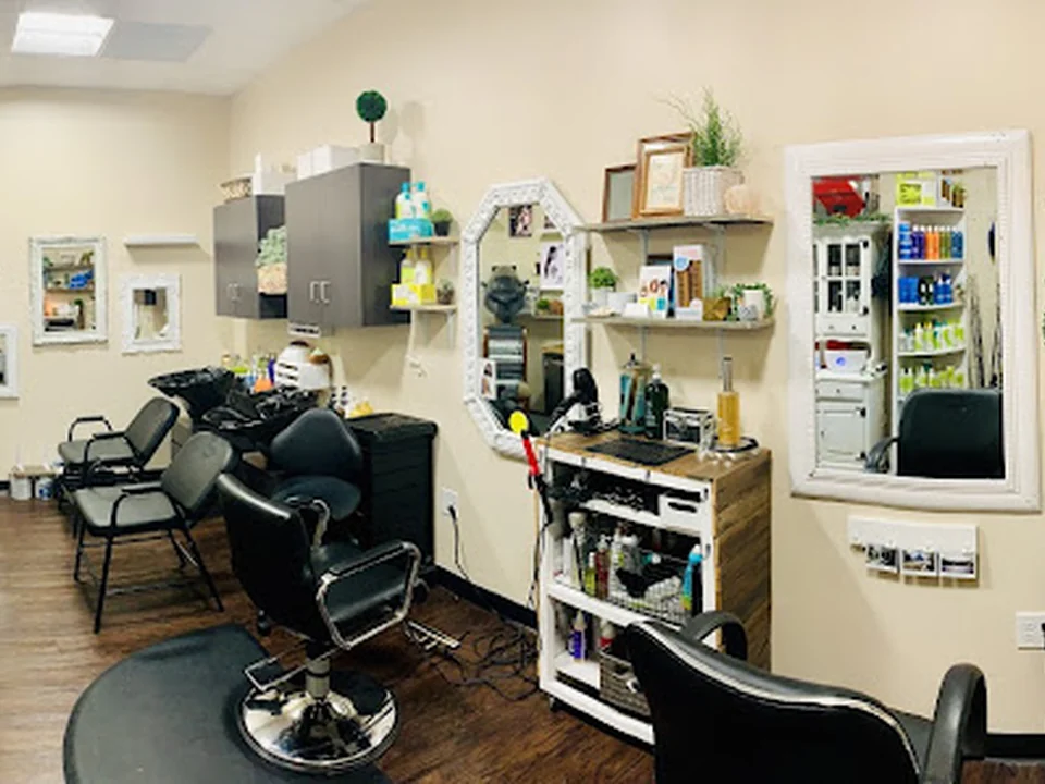 Yanin Lozano Hair Artist, Denver