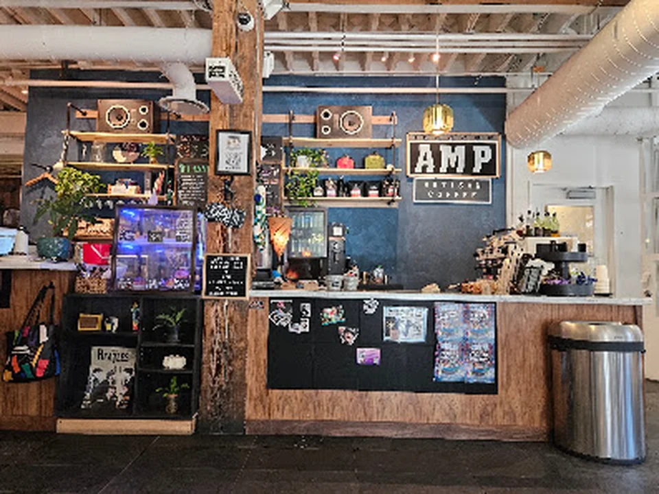 Amp Artisan Coffee, Denver