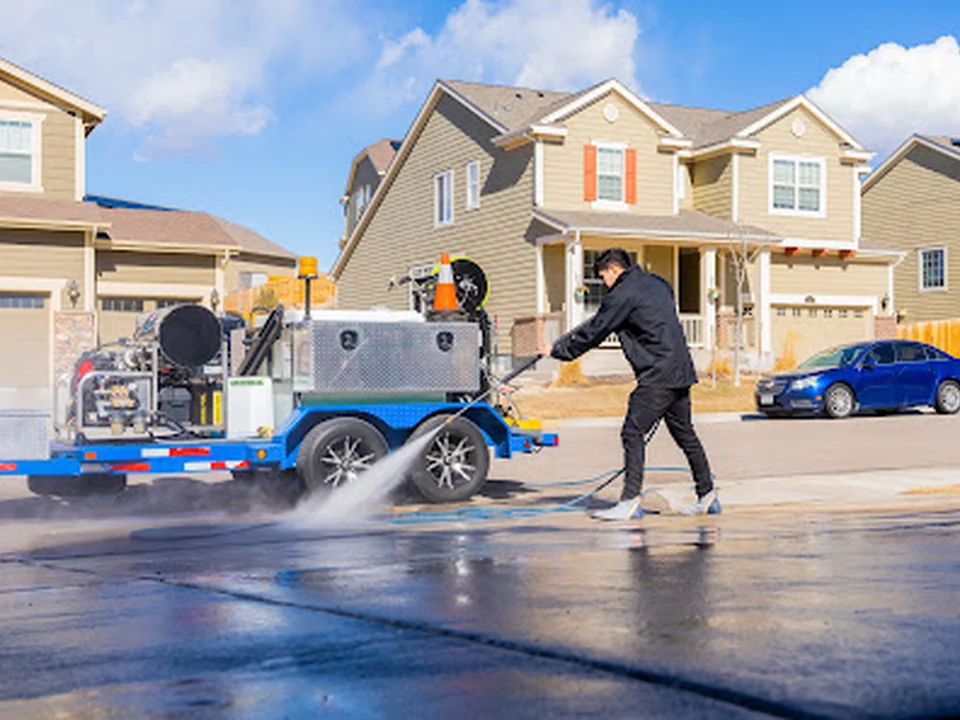 Yeti Pressure Washing, Denver