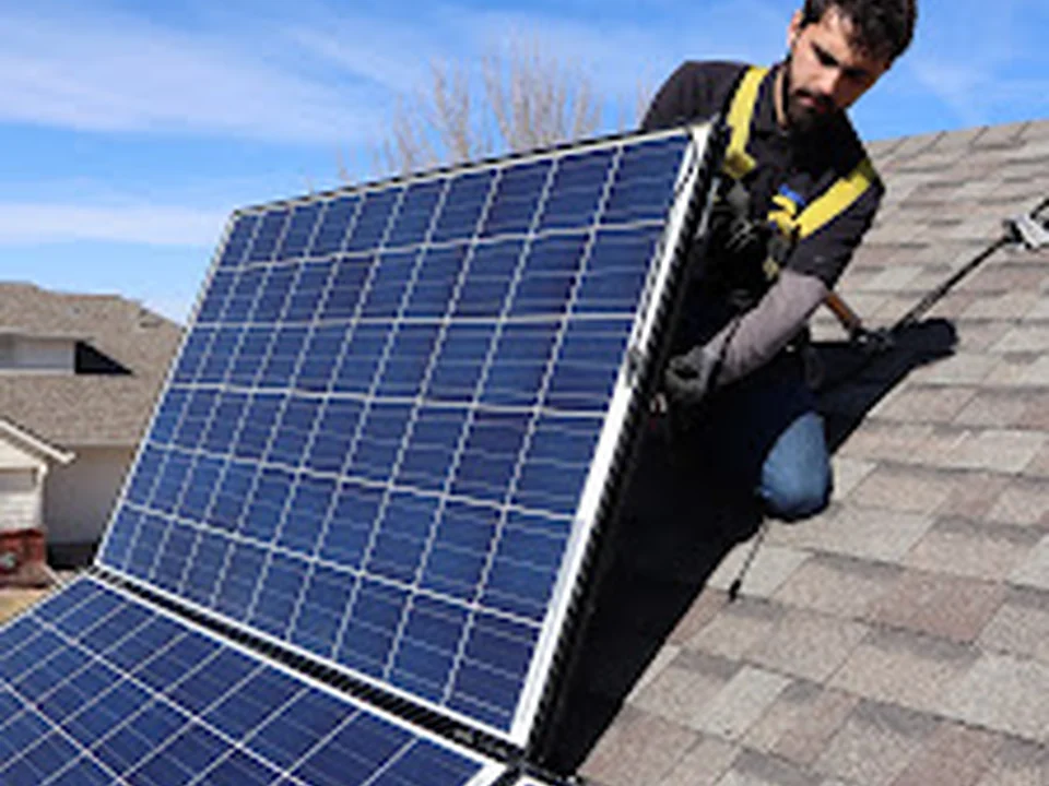 Detach Reset Solar, Denver