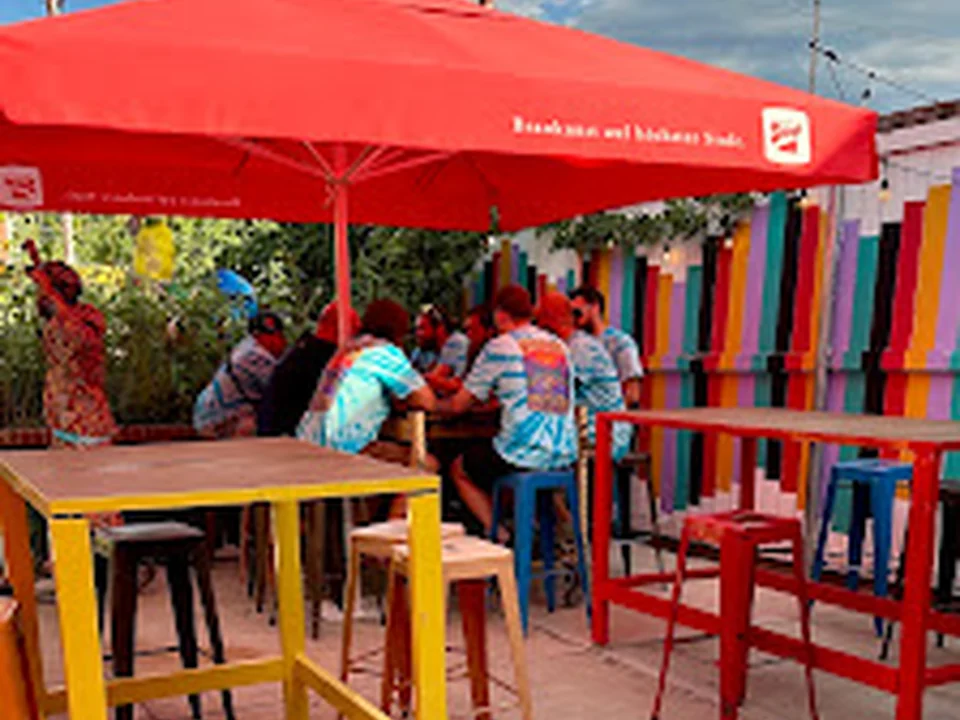 Twansburger, Denver