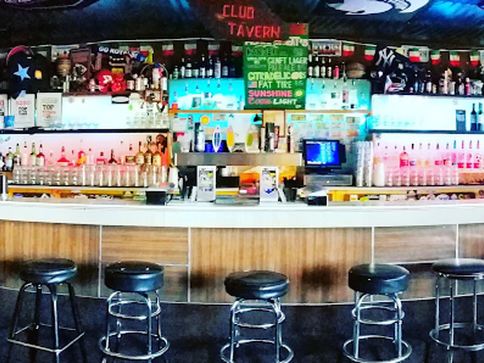 Don's Club Tavern, Denver