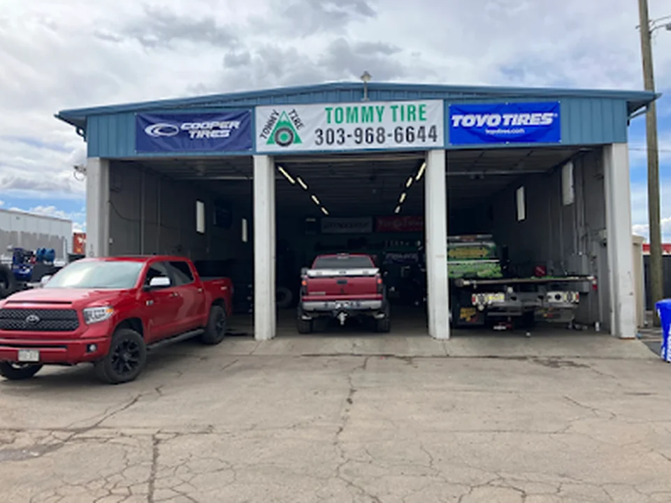Tommy Tire, Denver