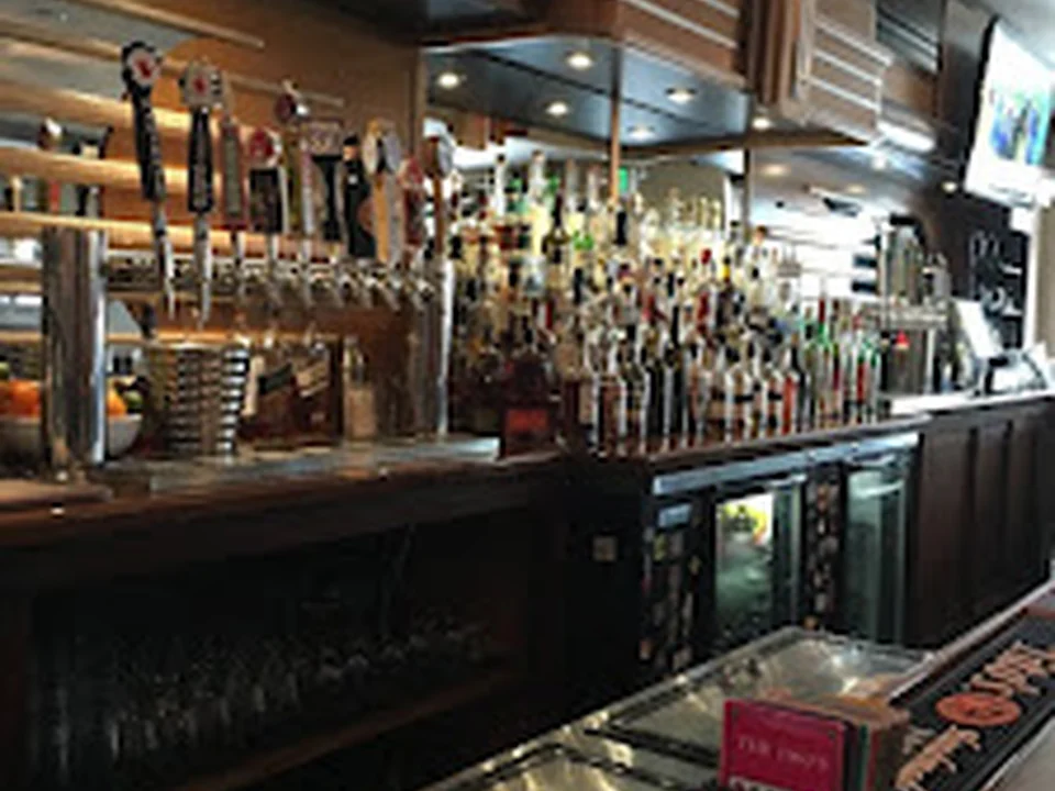 Federal Bar and Grill, Denver