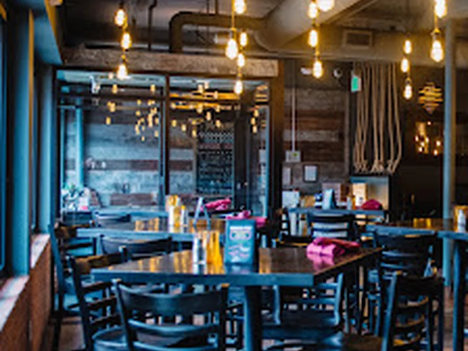 Smokin Fins - Littleton, Denver
