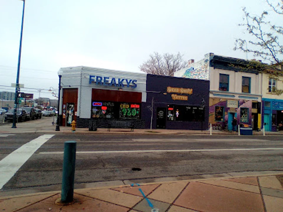 Freaky's Smoke Shop VII Sante Fe, Denver