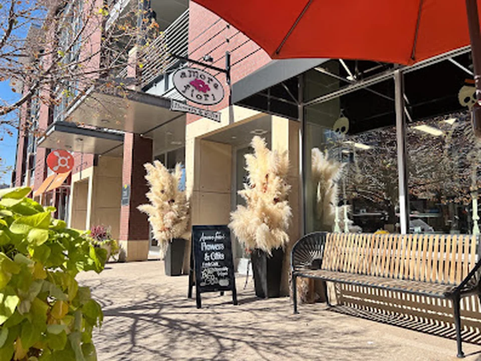Amore Fiori Flowers and Gifts, Denver