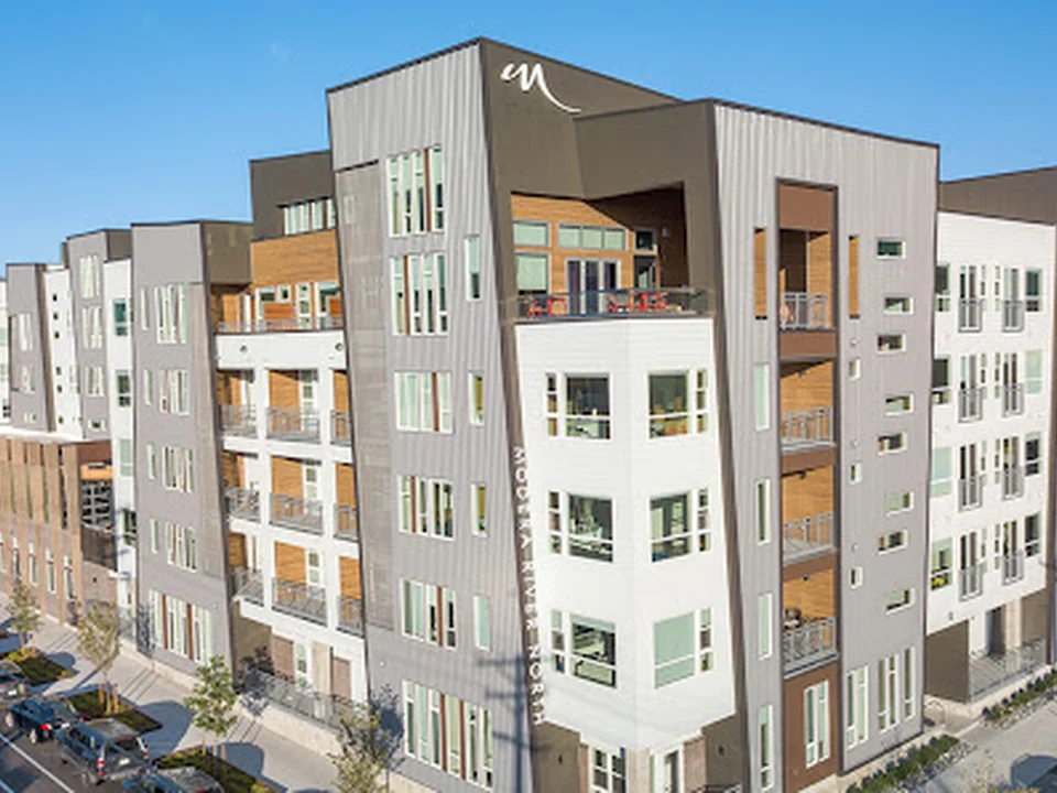 Modera River North, Denver
