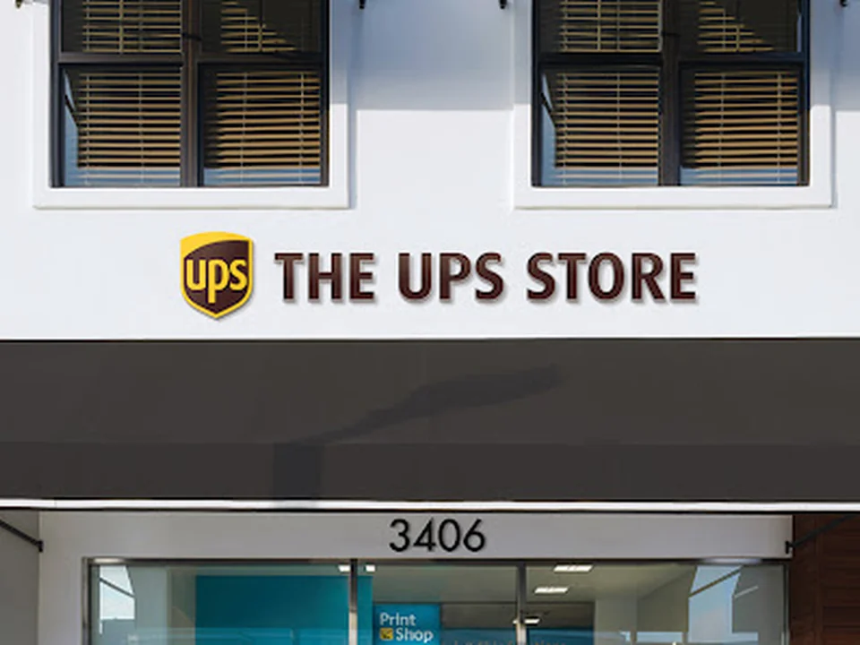 The UPS Store, Denver