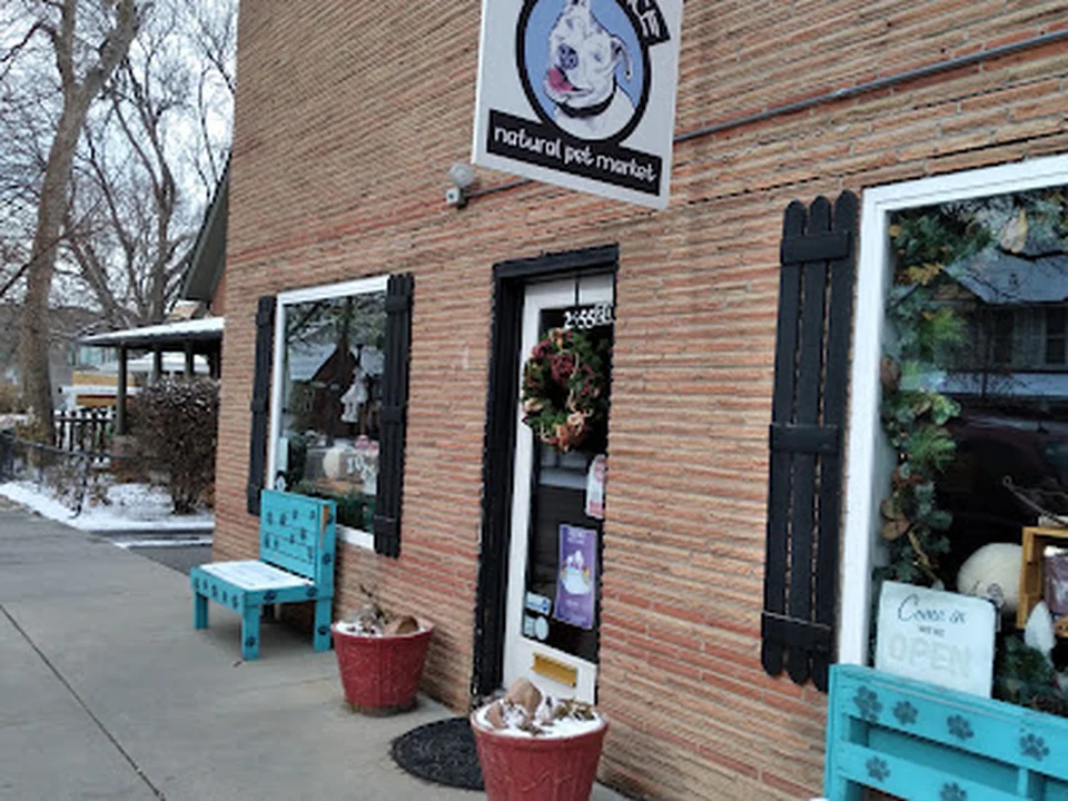 Zoey's Place - Natural Pet Market, Denver