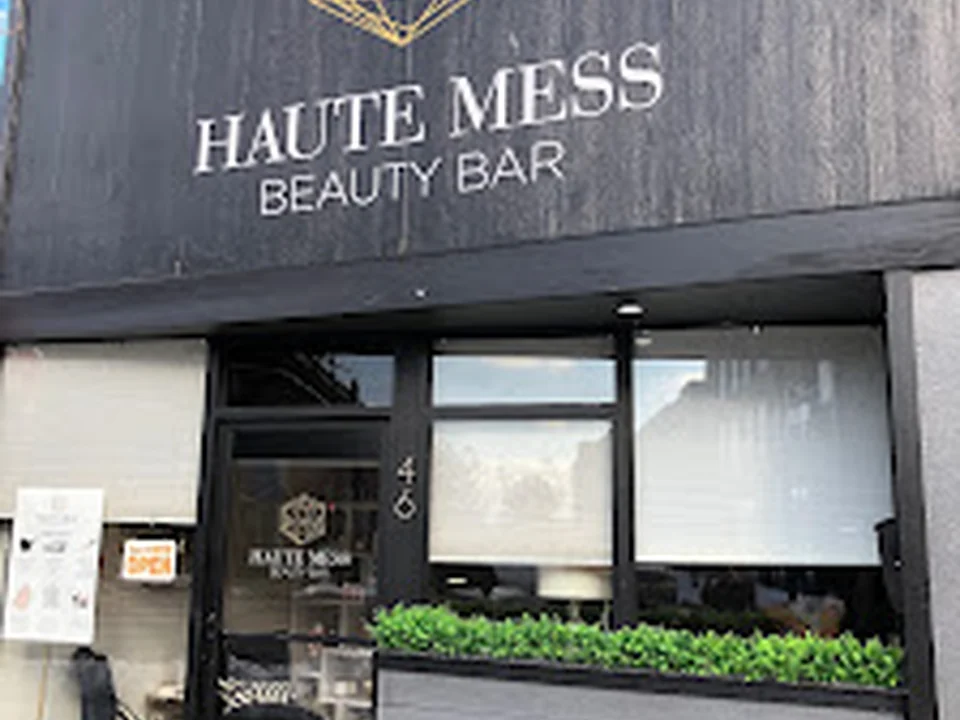 Haute Mess Beauty Bar Collective, Denver