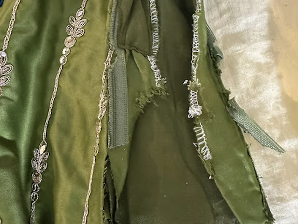 Dinh's Tailor Alteration and Repair, Denver