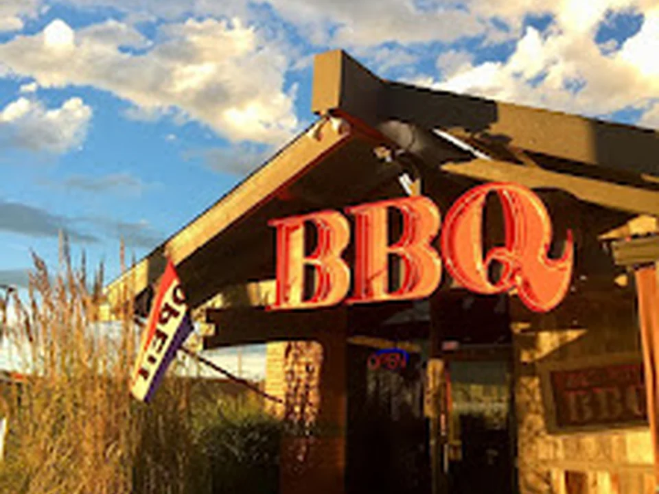 Smokin' Dave's BBQ - DENVER