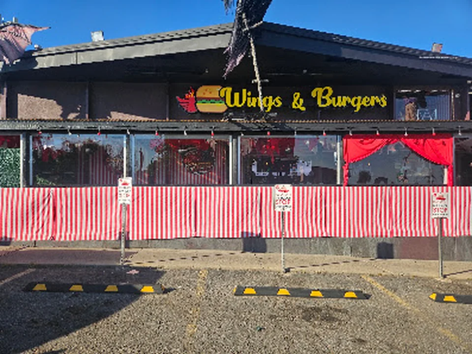 Wings & Burgers PRIME, Denver