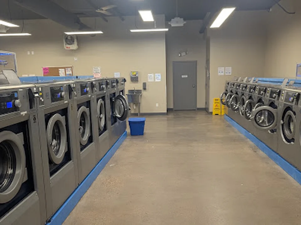 WaveMAX Laundry Aurora, CO, Denver