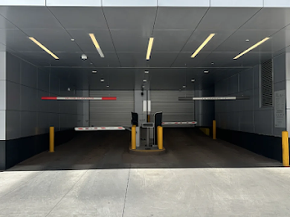 LAZ Parking - 1401 Lawrence St, Denver