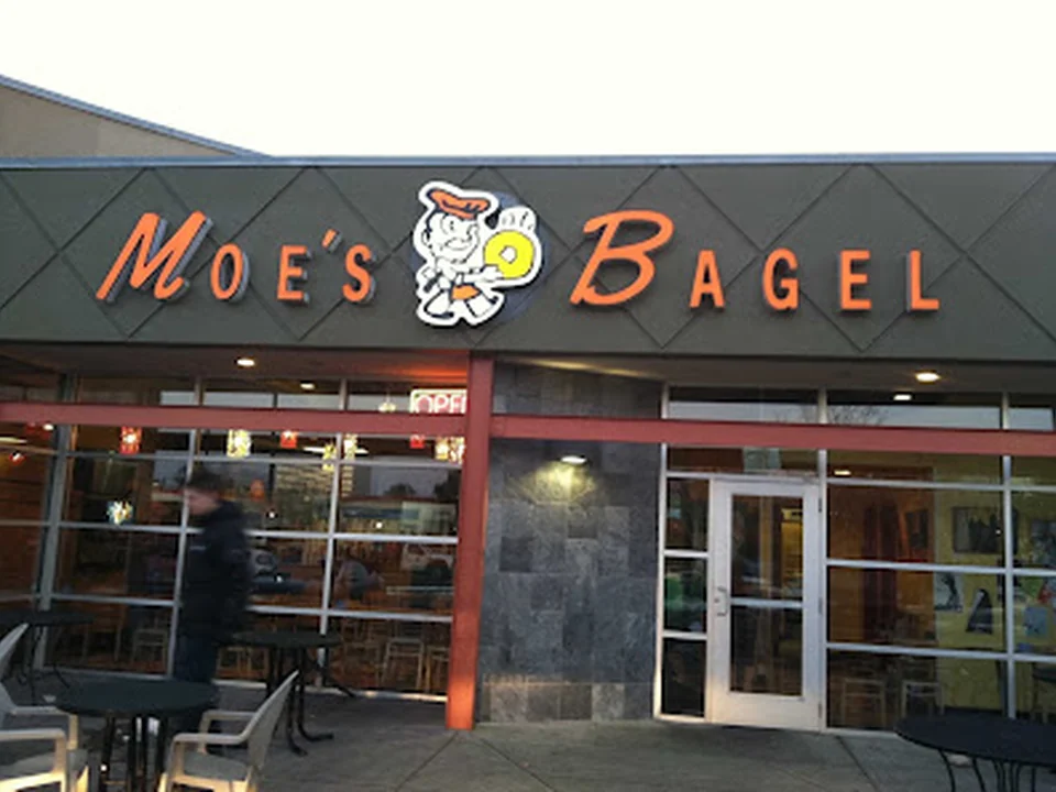 Moe's Broadway Bagel, Denver