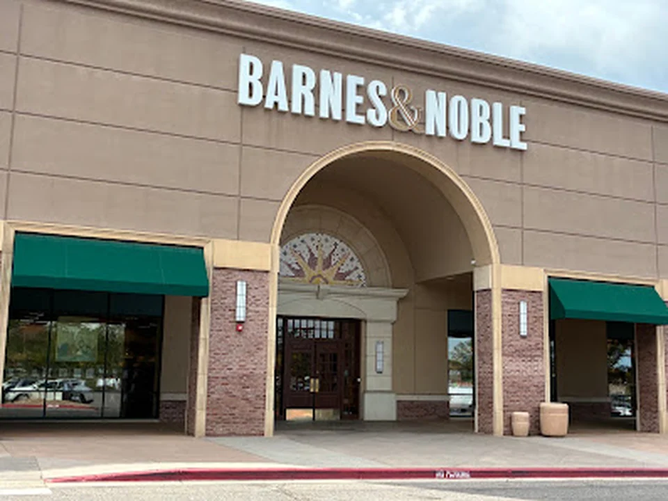 Barnes & Noble, Denver
