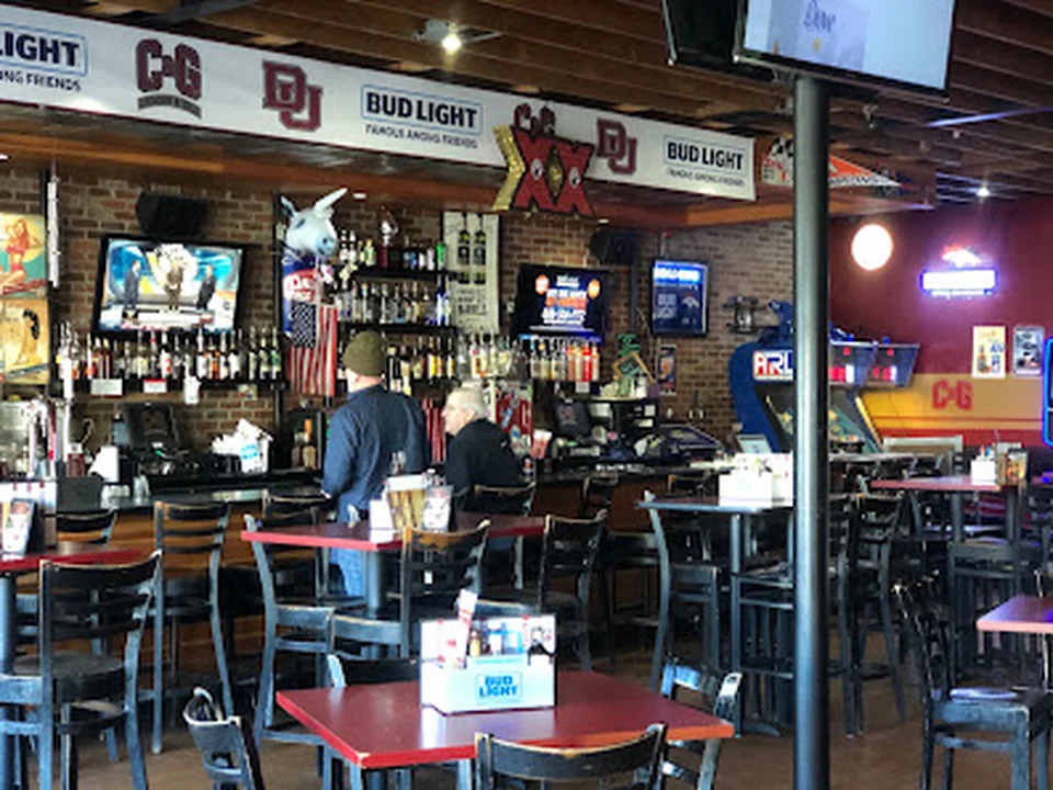 Crimson and Gold Tavern, Denver