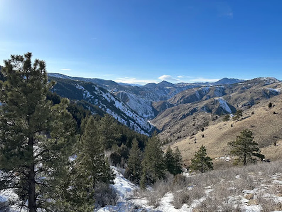 Windy Saddle Park Trailhead, Denver