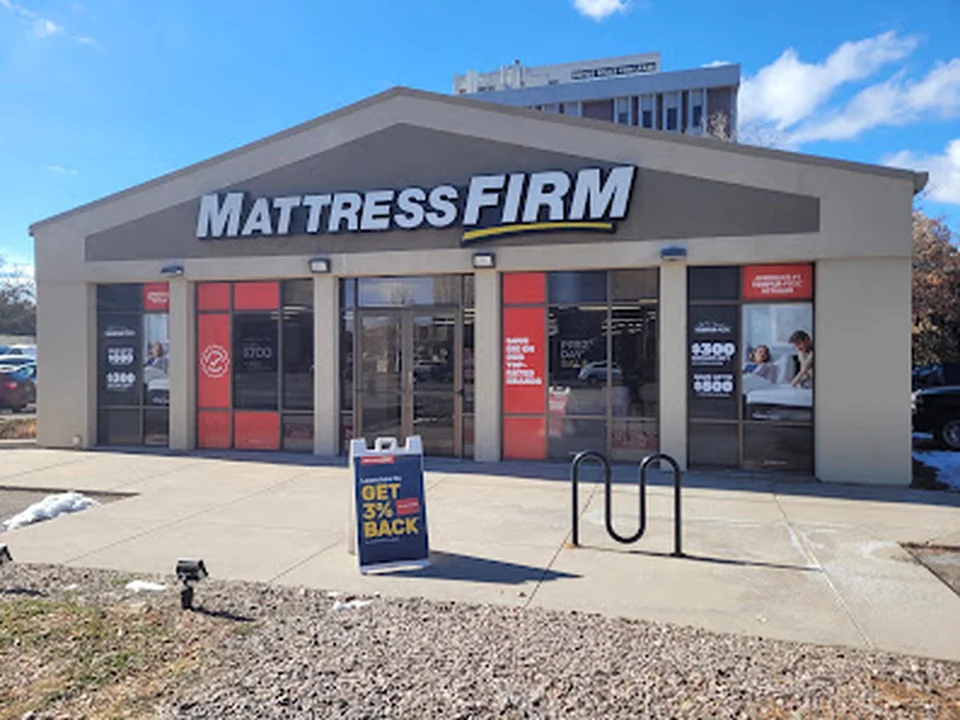 Mattress Firm South Colorado Blvd, Denver