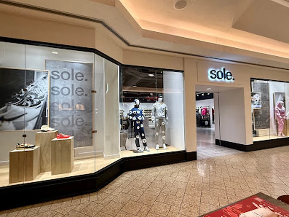 Sole Cherry Creek, Denver