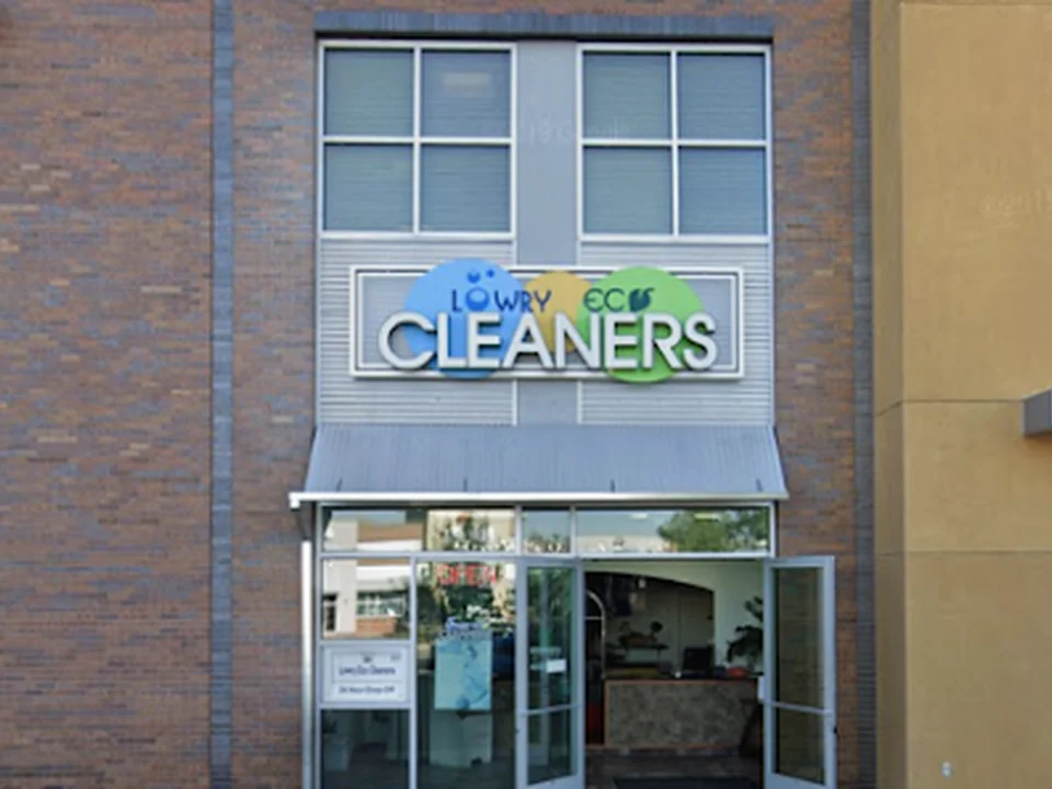 Lowry Eco Cleaners, Denver