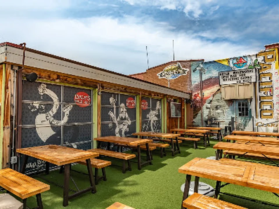 Stoney's Bar and Grill, Denver