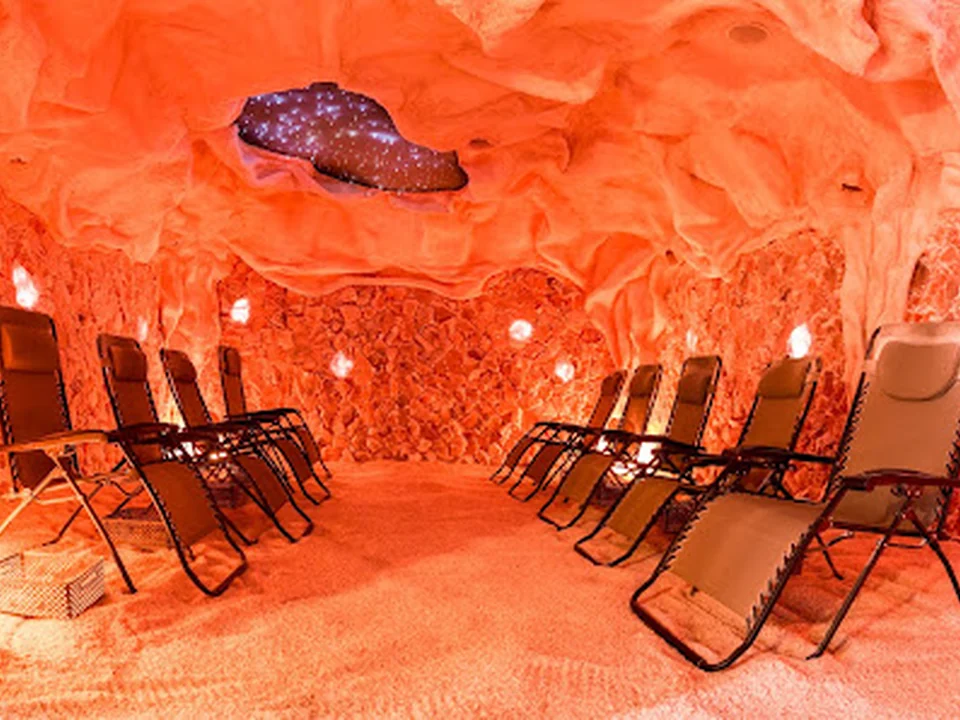 5 Star Salt Caves Wellness Center, Denver