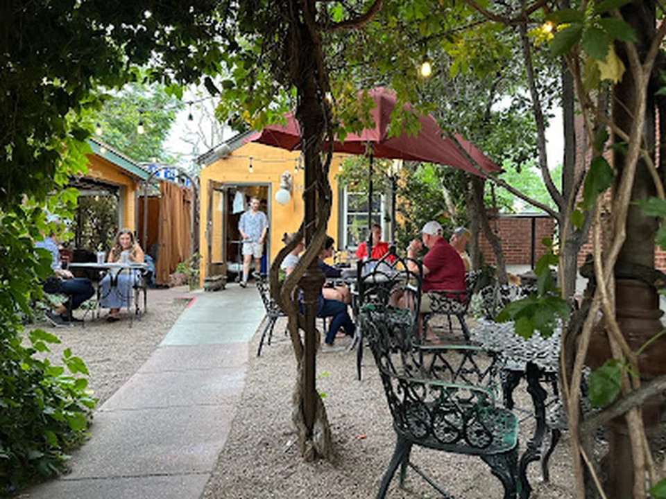 Kaos Pizzeria, Denver