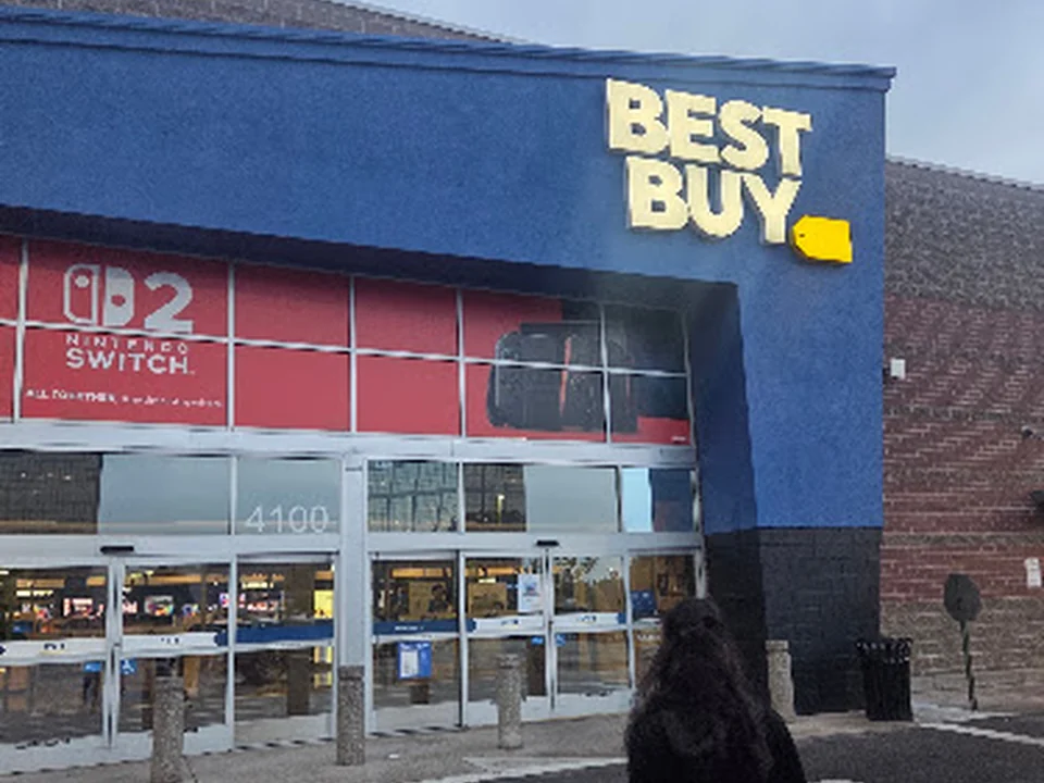 Best Buy, Denver
