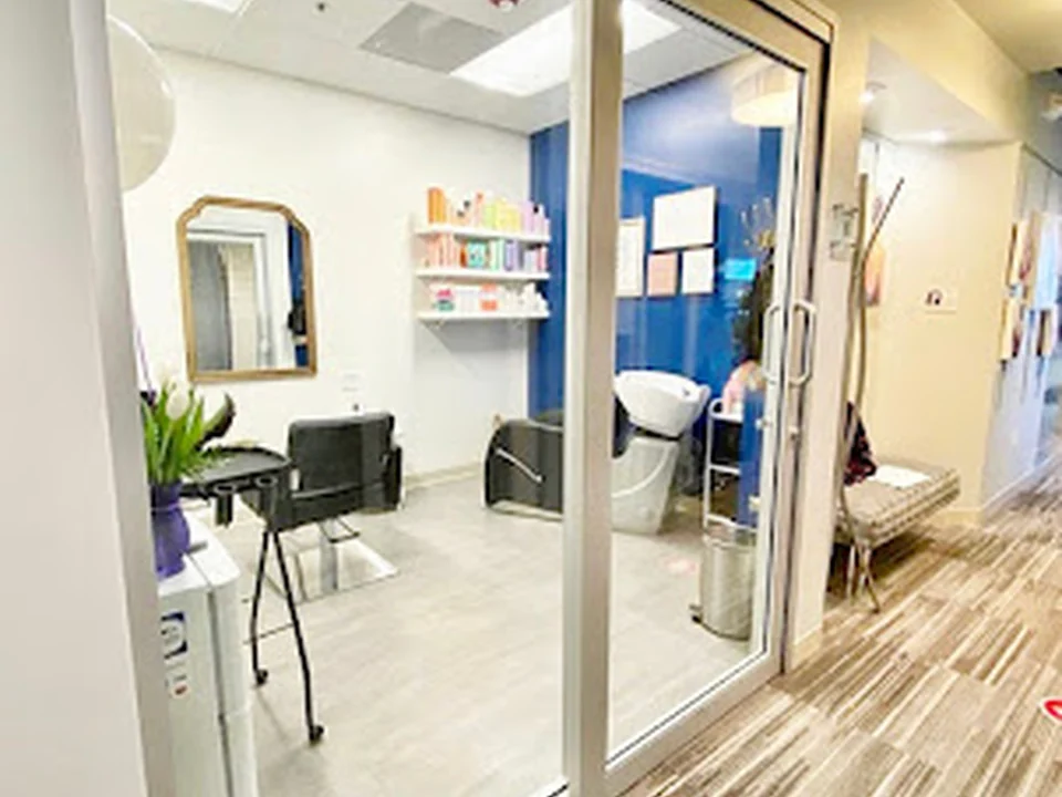 Indie Salons- Luxury Salon Studio Suites - Denver