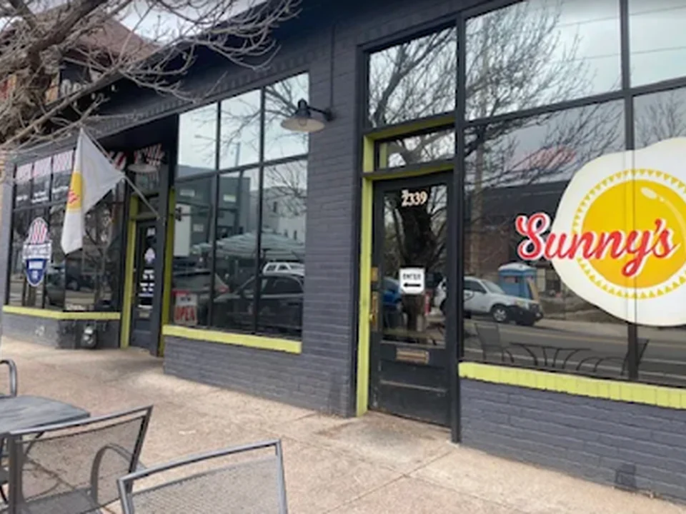 Sunny's, Denver