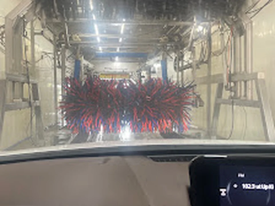 Four Seasons Car Wash, Denver