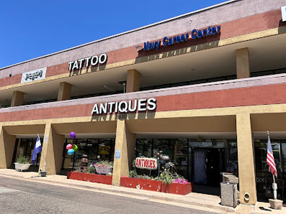 Homestead Antique Mall, Denver