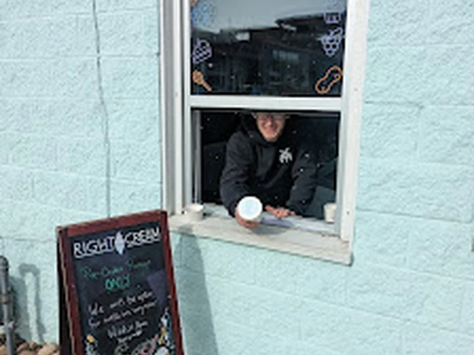 Right Cream, Denver