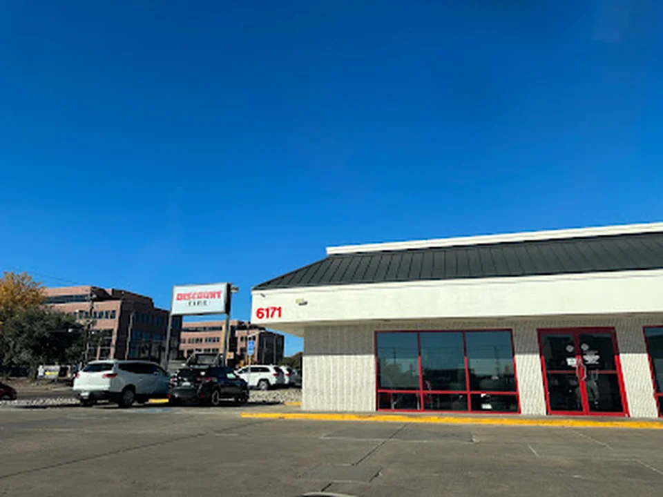 Discount Tire, Denver