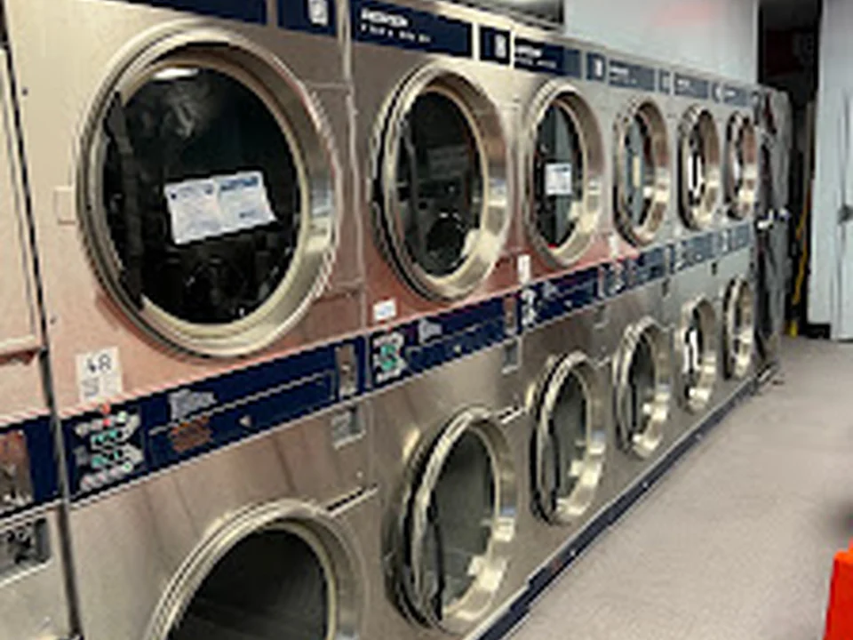 Jessica's laundromat, Denver