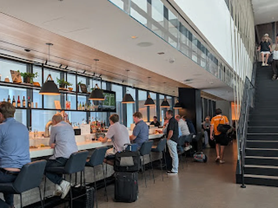 United Club Concourse A West, Denver